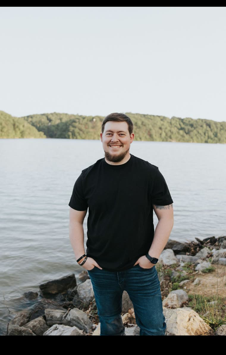 Dillon, Lion's Den leader